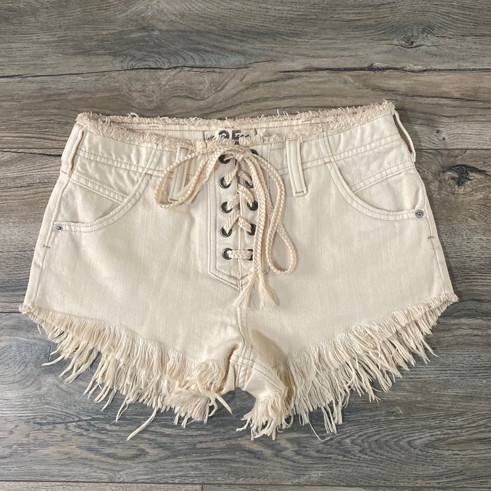 Free people creamy shorts NWOT